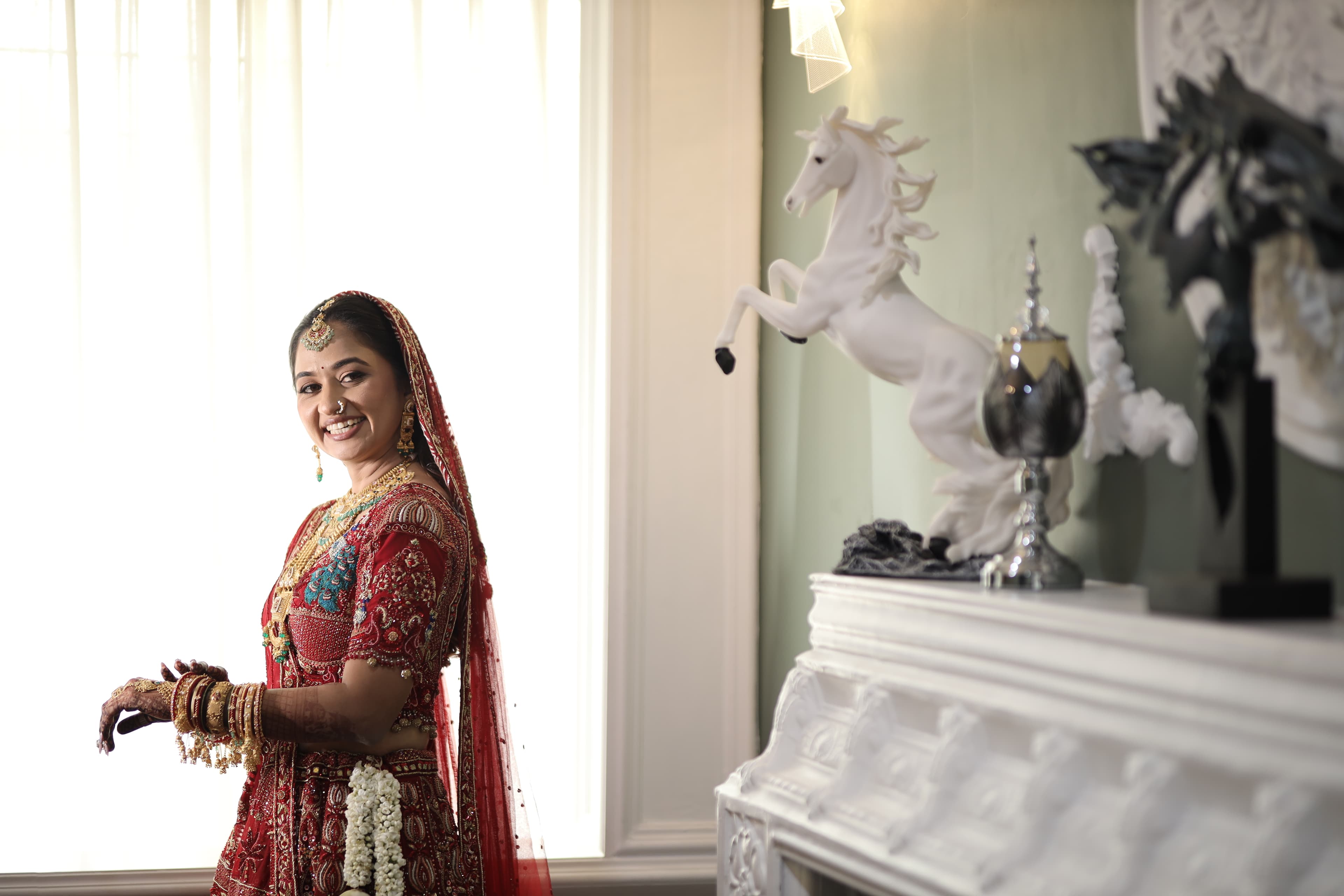 Signature Textured Bun